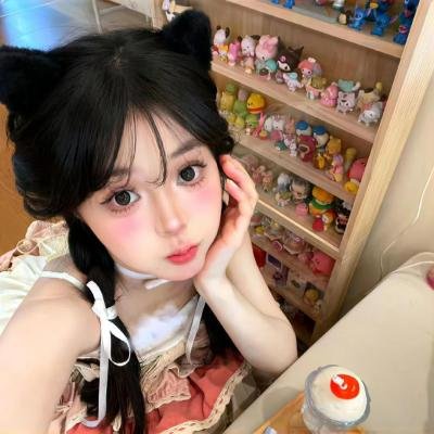 彩色中的黑白